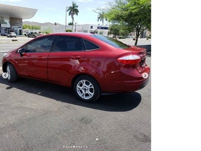 2015 Ford Fiesta 1.6 SE MT