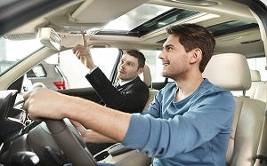 Schedule a test drive at Nissan Nogales in Nogales, Sonora, México.